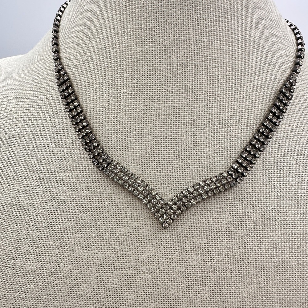 Vintage 80s Clear Rhinestone Choker Box Clasp Necklace Silver Tone Retro Jewelry